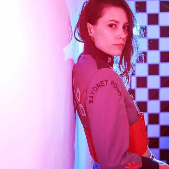 nineteenfemale